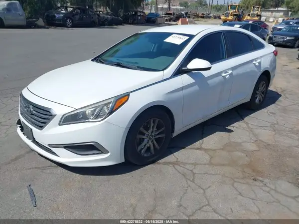 5NPE24AF6HH547296 2017 HYUNDAI SONATA - Image 2