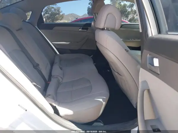 5NPE24AF6HH547296 2017 HYUNDAI SONATA - Image 8