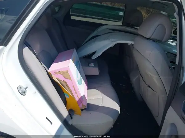 5NPE24AF6HH548741 2017 HYUNDAI SONATA - Image 8