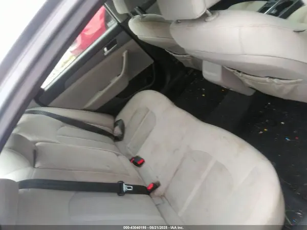 5NPE24AF6HH551185 2017 HYUNDAI SONATA - Image 8