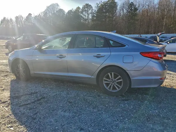 5NPE24AF6HH551722 2017 HYUNDAI SONATA - Image 2