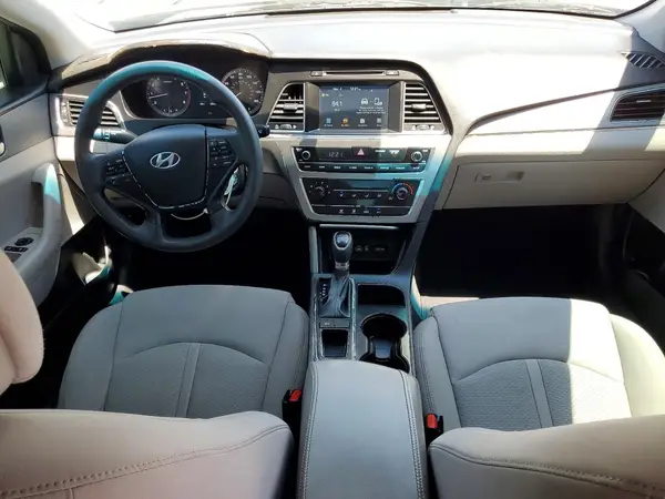 5NPE24AF6HH553373 2017 HYUNDAI SONATA - Image 8