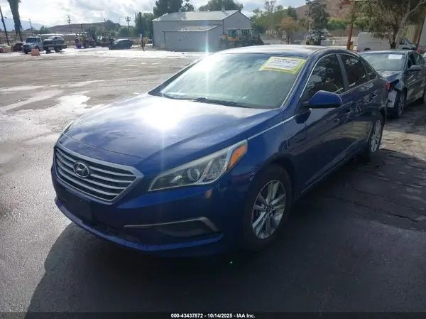 5NPE24AF6HH554233 2017 HYUNDAI SONATA - Image 2