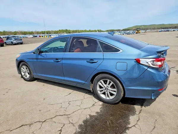 5NPE24AF6HH555995 2017 HYUNDAI SONATA - Image 2