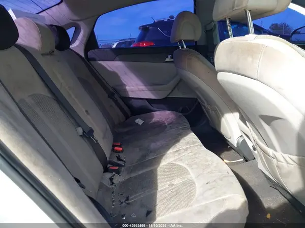 5NPE24AF6HH559352 2017 HYUNDAI SONATA - Image 8