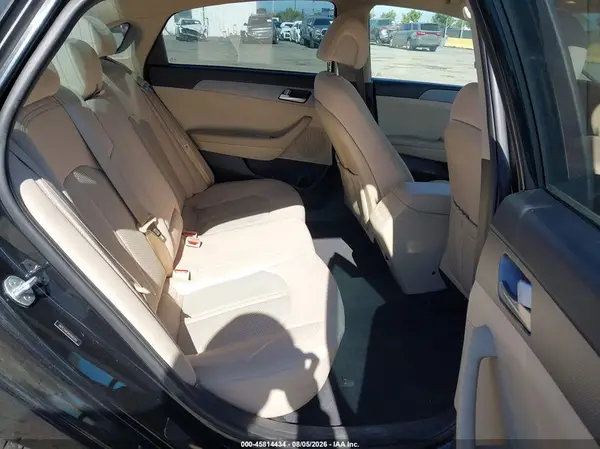 5NPE24AF6HH560310 2017 HYUNDAI SONATA - Image 8