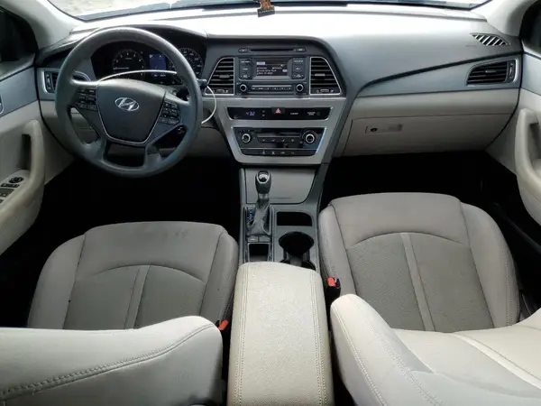 5NPE24AF6HH562428 2017 HYUNDAI SONATA - Image 8