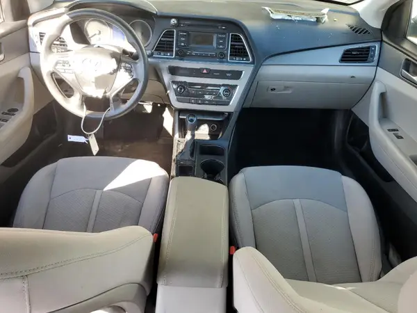 5NPE24AF6HH562641 2017 HYUNDAI SONATA - Image 8