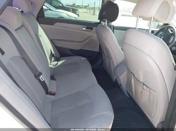 5NPE24AF6HH563224 2017 HYUNDAI SONATA - Image 8