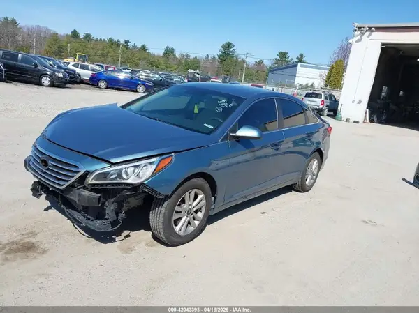 5NPE24AF6HH563644 2017 HYUNDAI SONATA - Image 2