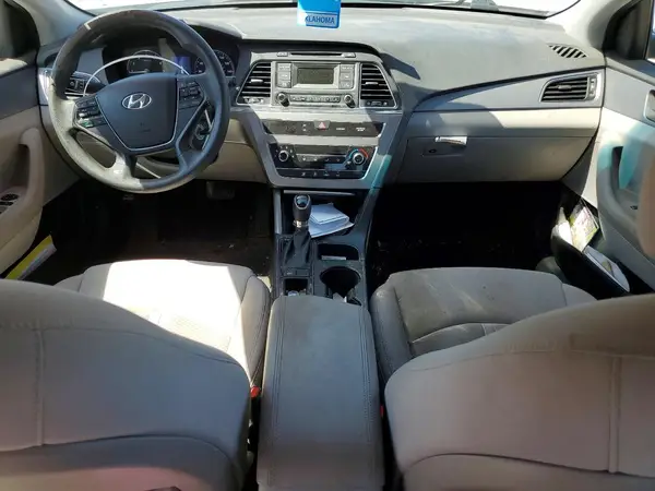 5NPE24AF6HH567595 2017 HYUNDAI SONATA - Image 8
