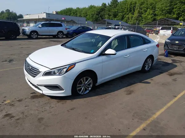 5NPE24AF6HH569234 2017 HYUNDAI SONATA - Image 2