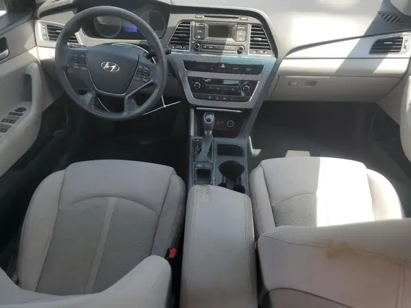 5NPE24AF6HH570951 2017 HYUNDAI SONATA - Image 8