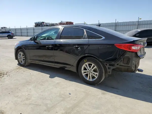 5NPE24AF6HH573185 2017 HYUNDAI SONATA - Image 2