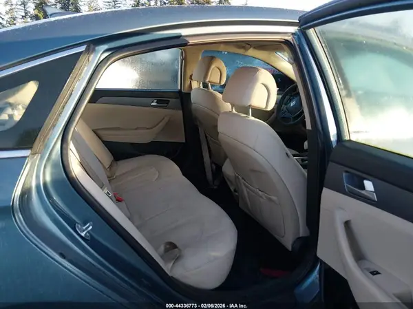 5NPE24AF6HH573266 2017 HYUNDAI SONATA - Image 8