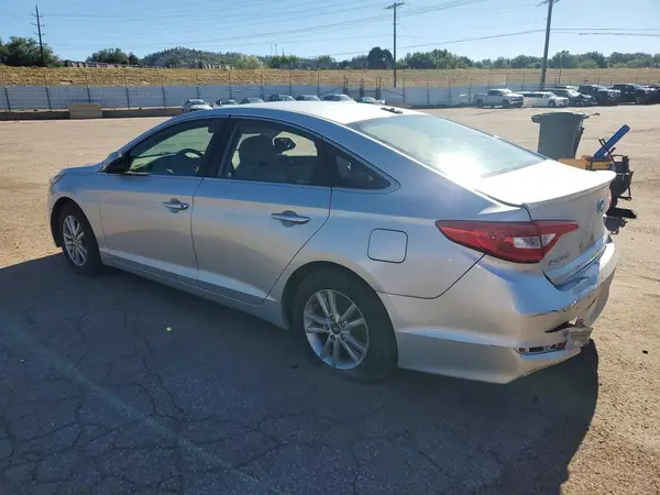 5NPE24AF6HH574076 2017 HYUNDAI SONATA - Image 2
