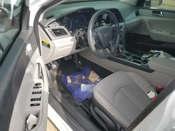 5NPE24AF6HH576099 2017 HYUNDAI SONATA - Image 8