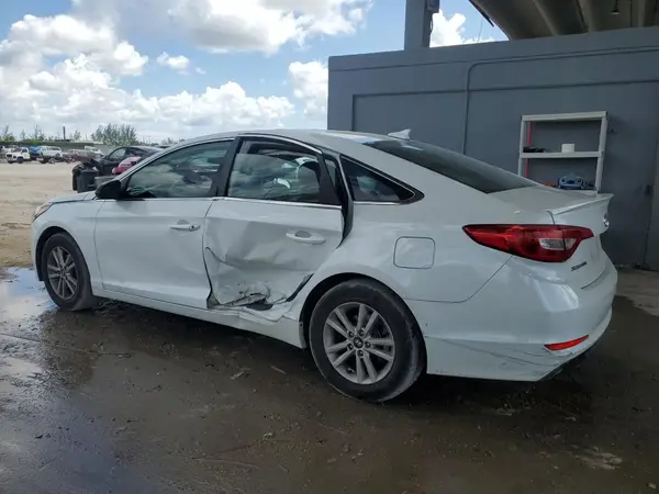 5NPE24AF6HH576250 2017 HYUNDAI SONATA - Image 2