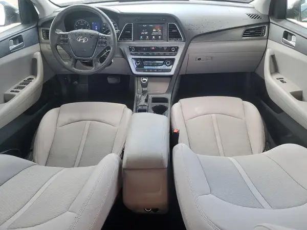 5NPE24AF6HH576250 2017 HYUNDAI SONATA - Image 8