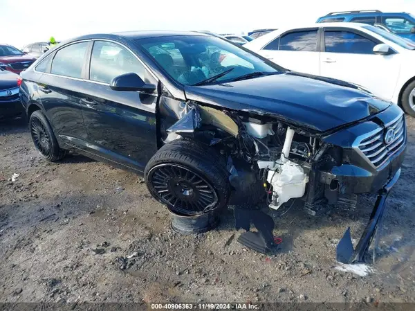 5NPE24AF6HH577351 2017 HYUNDAI SONATA - Image 1