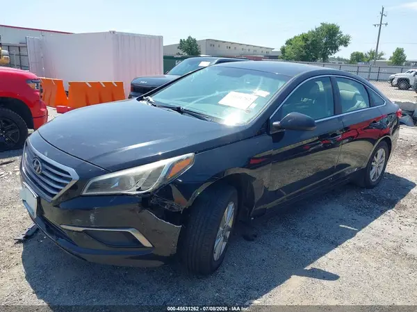 5NPE24AF6HH580296 2017 HYUNDAI SONATA - Image 2