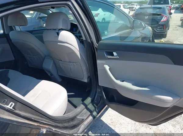 5NPE24AF6HH580296 2017 HYUNDAI SONATA - Image 8