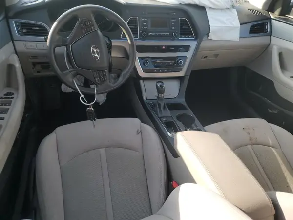 5NPE24AF6HH582193 2017 HYUNDAI SONATA - Image 8