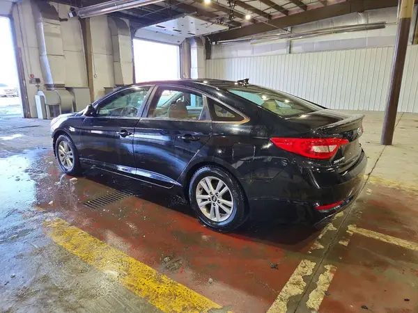 5NPE24AF6HH583263 2017 HYUNDAI SONATA - Image 2