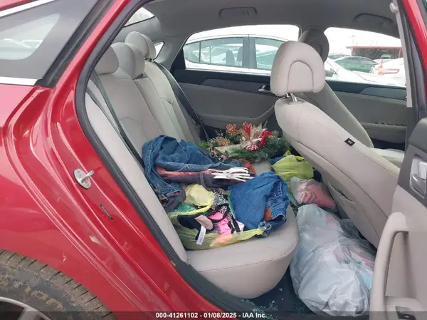 5NPE24AF6HH585773 2017 HYUNDAI SONATA - Image 8