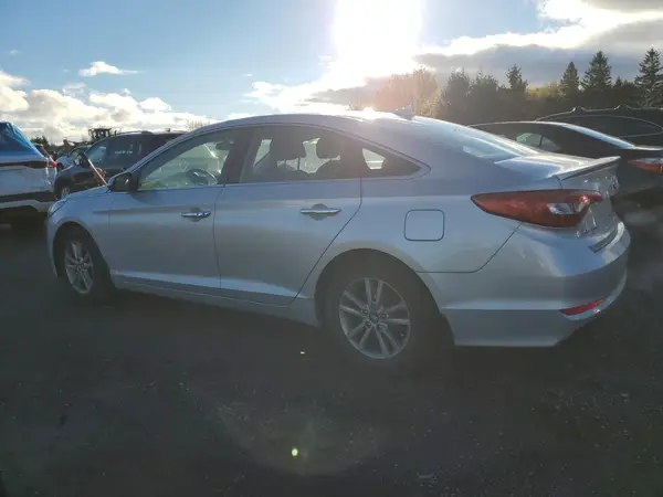 5NPE24AF6HH588849 2017 HYUNDAI SONATA - Image 2