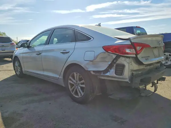 5NPE24AF6HH590553 2017 HYUNDAI SONATA - Image 2