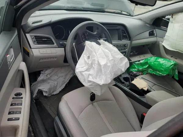 5NPE24AF6HH593999 2017 HYUNDAI SONATA - Image 8