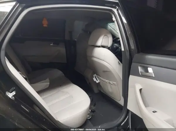 5NPE24AF6HH596000 2017 HYUNDAI SONATA - Image 8
