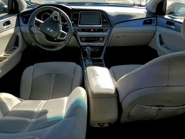 5NPE24AF6JH601878 2018 HYUNDAI SONATA - Image 8