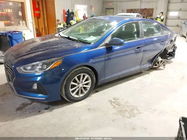 5NPE24AF6JH601881 2018 HYUNDAI SONATA - Image 2