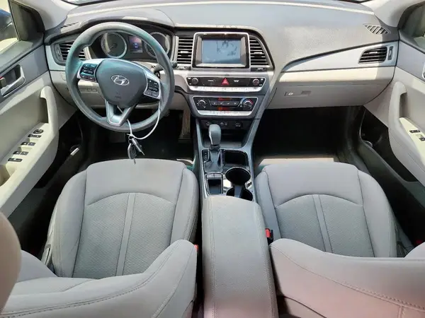 5NPE24AF6JH602383 2018 HYUNDAI SONATA - Image 8