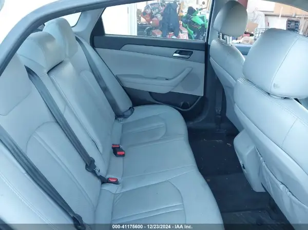 5NPE24AF6JH602576 2018 HYUNDAI SONATA - Image 8
