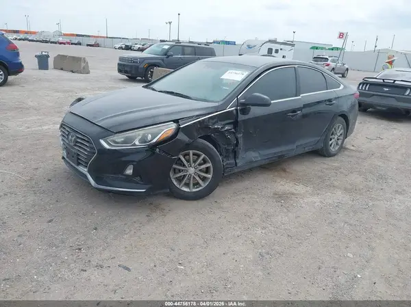 5NPE24AF6JH603257 2018 HYUNDAI SONATA - Image 2