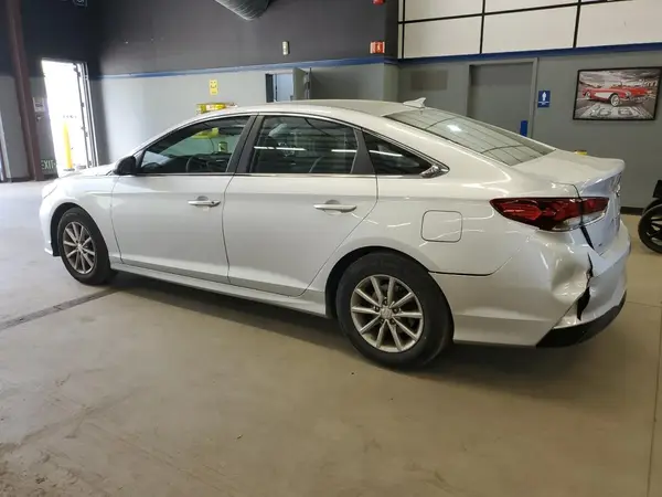 5NPE24AF6JH604540 2018 HYUNDAI SONATA - Image 2