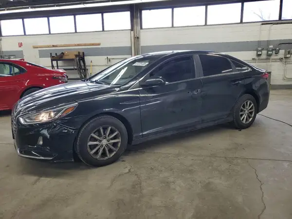 5NPE24AF6JH607146 2018 HYUNDAI SONATA - Image 1