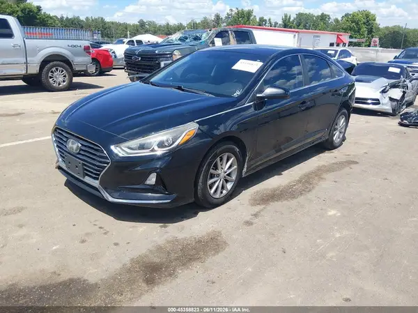 5NPE24AF6JH608460 2018 HYUNDAI SONATA - Image 2