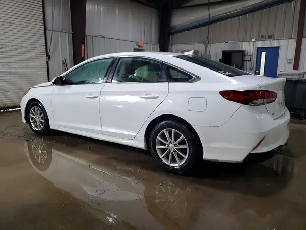 5NPE24AF6JH614338 2018 HYUNDAI SONATA - Image 2