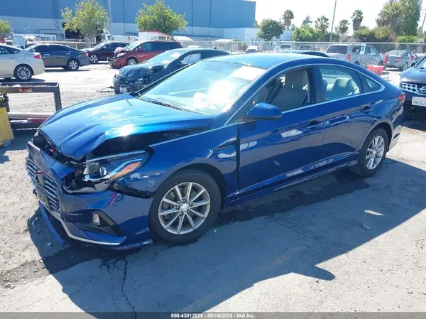 5NPE24AF6JH617708 2018 HYUNDAI SONATA - Image 2
