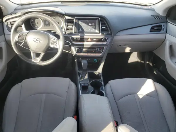 5NPE24AF6JH618213 2018 HYUNDAI SONATA - Image 8