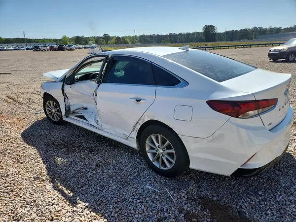 5NPE24AF6JH620463 2018 HYUNDAI SONATA - Image 2