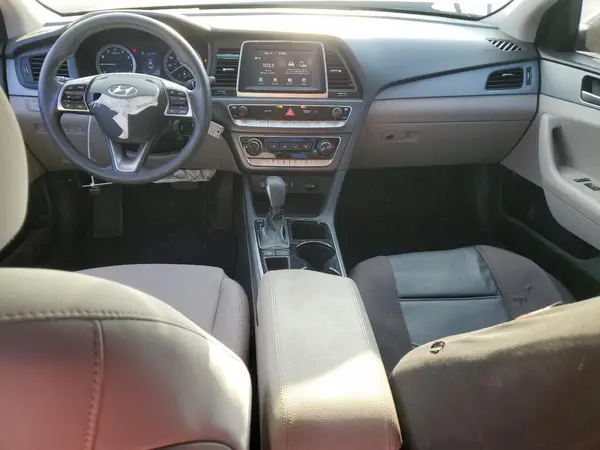 5NPE24AF6JH621676 2018 HYUNDAI SONATA - Image 8