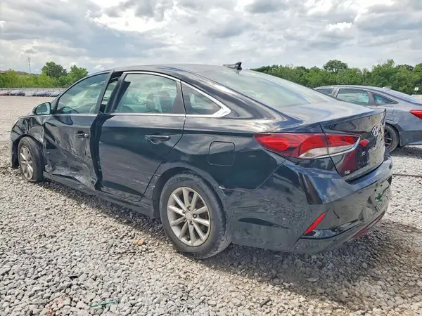 5NPE24AF6JH621693 2018 HYUNDAI SONATA - Image 2