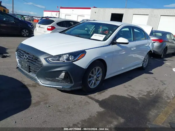 5NPE24AF6JH621788 2018 HYUNDAI SONATA - Image 2