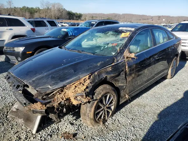 5NPE24AF6JH623864 2018 HYUNDAI SONATA - Image 1