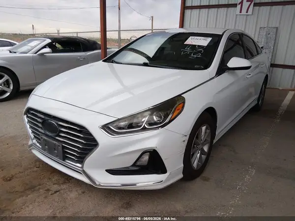 5NPE24AF6JH629647 2018 HYUNDAI SONATA - Image 2